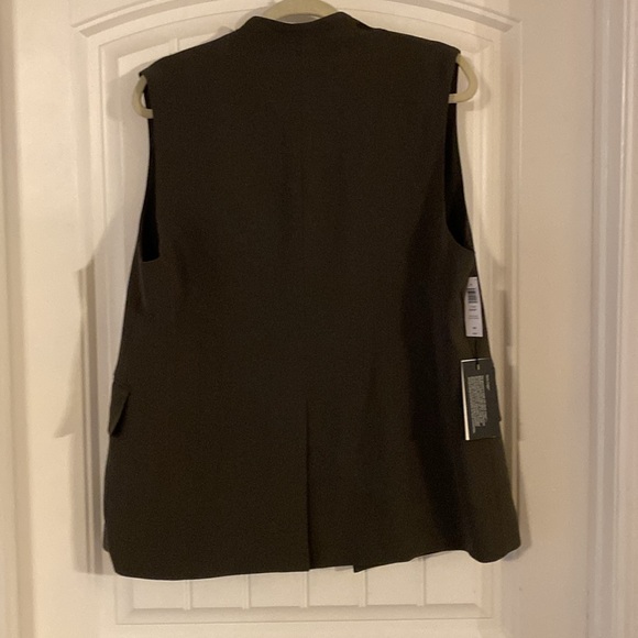 Babaton Expert Vest Olive Green Sleeveless Jacket - Picture 3 of 6